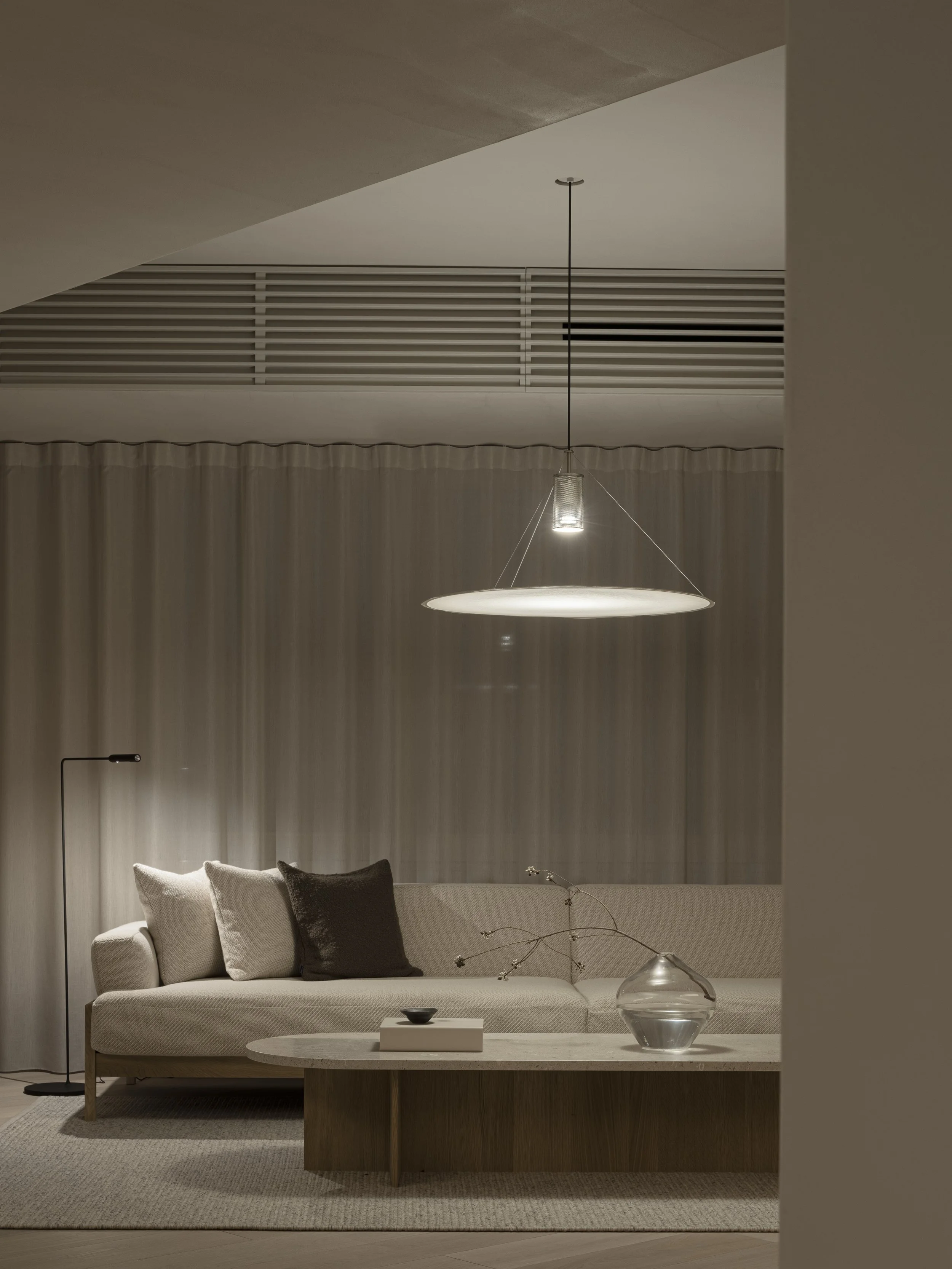 ahsa様　ソファ① The A-S01 Sofa by Keiji Ashizawa for Karimoku Case — GESTALT